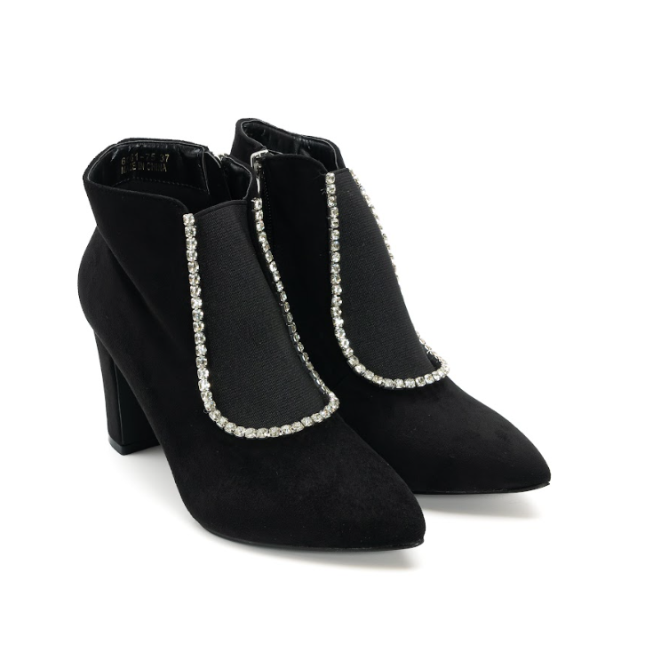 Pointed Heel Boot