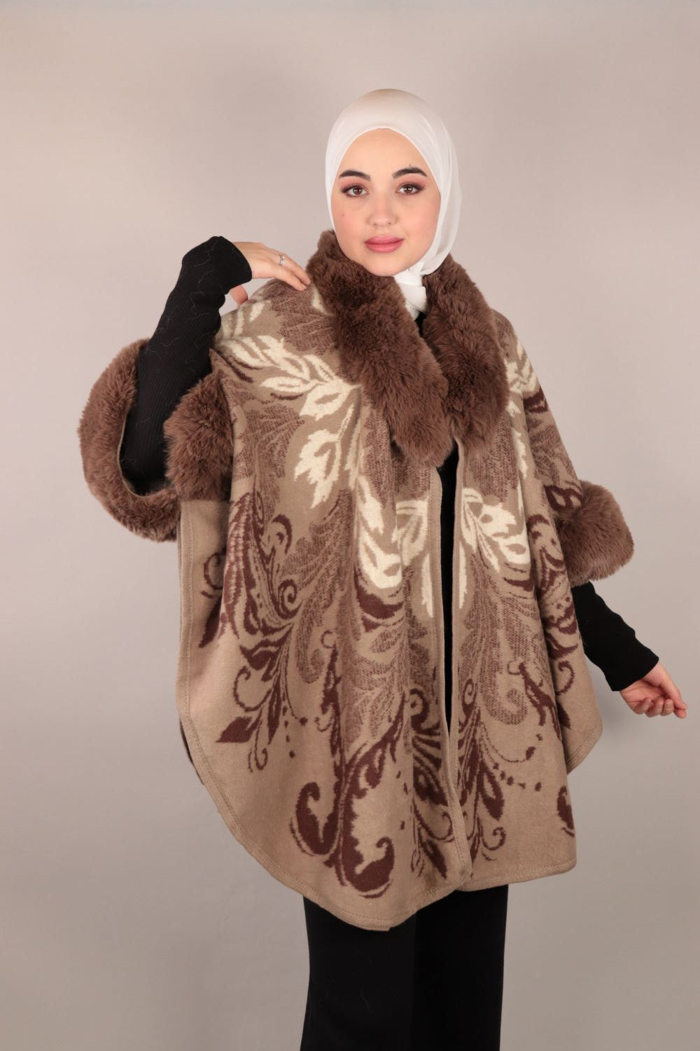 Soft Fur Open Poncho Voile Fashion